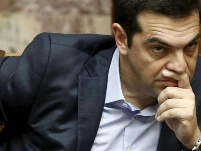 Yunanistan Başbakanı Aleksis Çipras yeni ekonomi paketini açıkladı