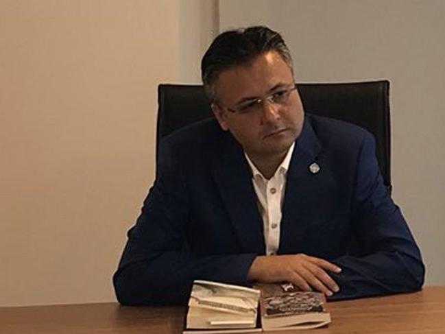 İYİ Parti İstanbul Milletvekili Fatih Mehmet Şeker istifa etti
