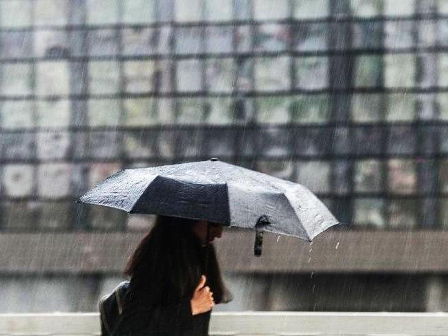 Meteoroloji'den kuvvetli yağış uyarısı! İstanbul'da hava durumu nasıl olacak?