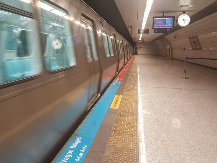 İstanbul metrosunda 'sansür' iddiası