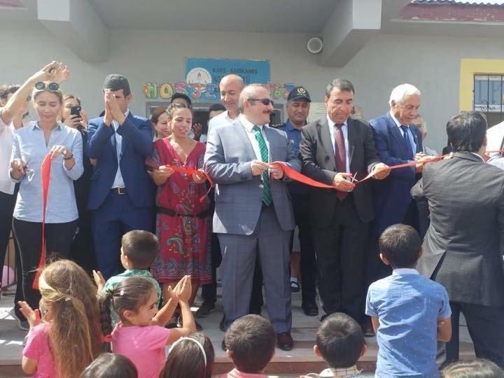 Sarıkamış'ta hayırsever tarafından yapılan okulun açılışı yapıldı
