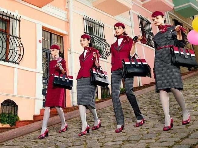 THY'nin yeni personel üniformalarını İtalyan modacıya hazırlatmasına tepkiler büyüyor