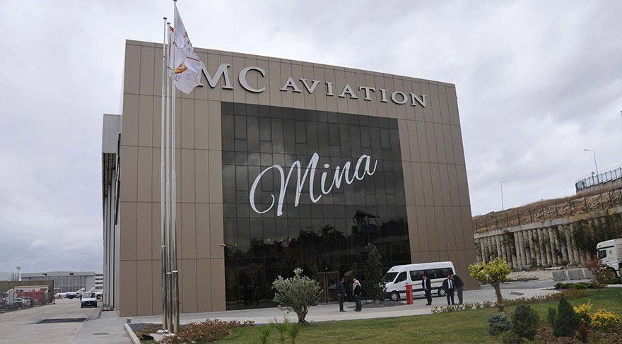 Hüseyin Başaran, Atatürk Havalimanı Genel Havacılık Terminali'nde bulunan, ön cephesinde kızının adını taşıyan 