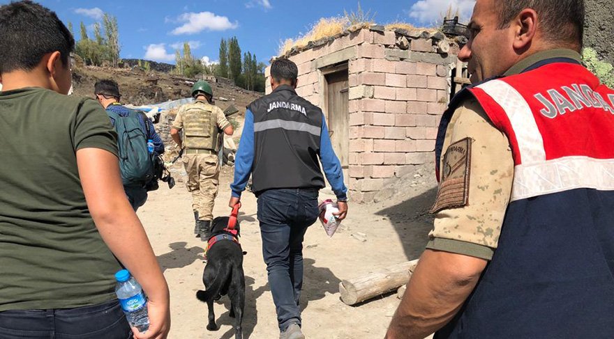 Jandarma, AFAD, UMKE ekipleri, korucular ve köylüler dünden bu yana Sedanur'u arıyor