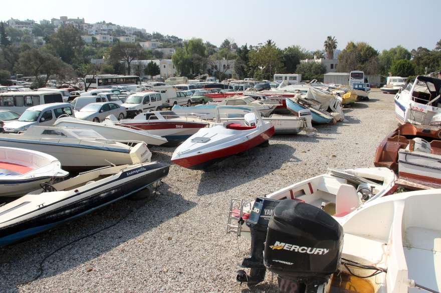 Gömen kaçakçılığında kullanılan tekneler. Foto: DHA