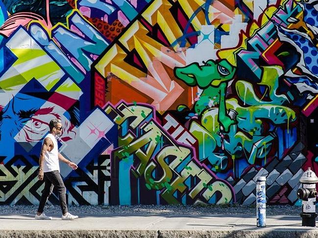 Çizgi romandan fırlamış hissi veren grafiti şehirleri