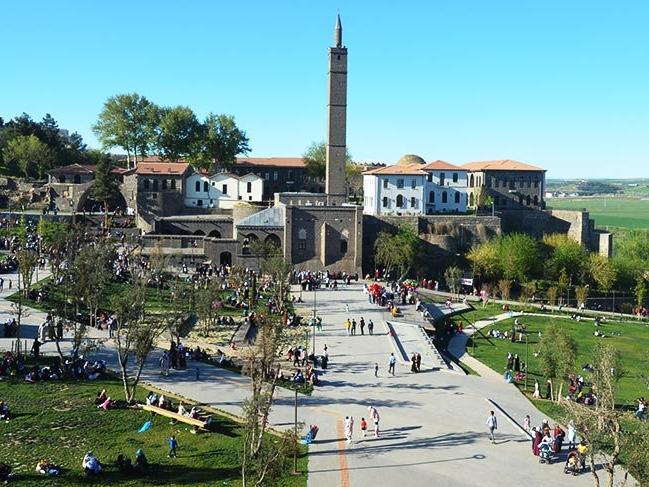 Diyarbakır'da tarihe yolculuğun adresi İçkale