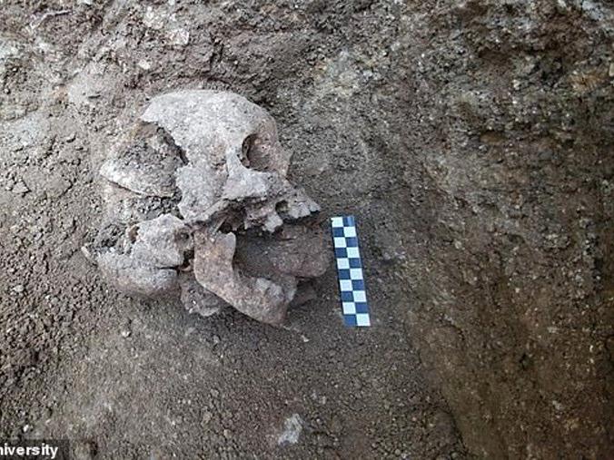 Arkeologlardan korkutan keşif: Vampir çocuk bulundu