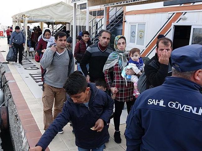 Türkiye 1 milyon mülteci yakaladı