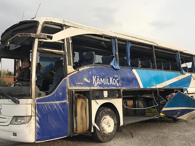 Yolcu otobüsü devrildi: 7 ölü, 24 yaralı