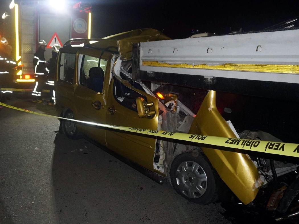 Tekirdağ'da feci kaza: i̇ki kişi öldü