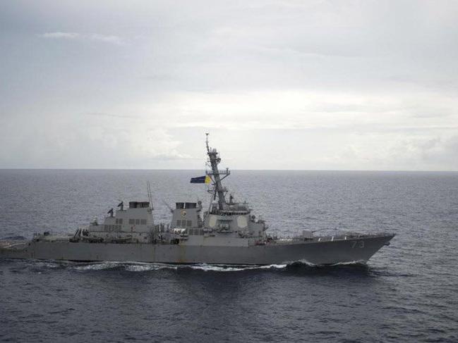 Çin, ABD savaş gemisine önleme yaptı