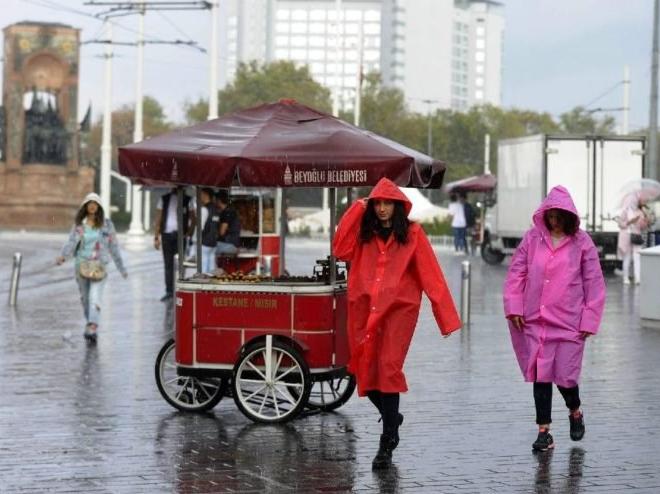 21 Ekim hava durumu: İstanbul'da sıcaklıklar düşüyor! 5 il için sağanak yağış uyarısı...
