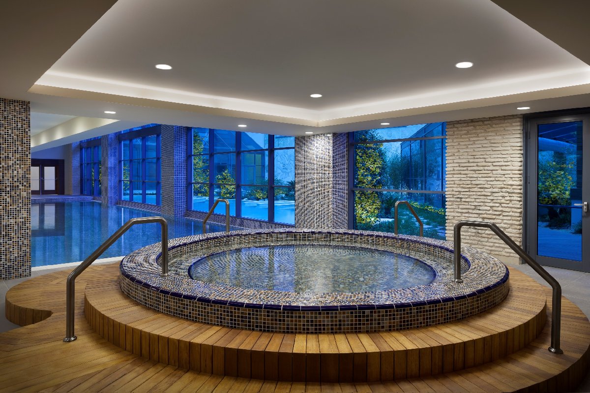 rb-indoor-pool