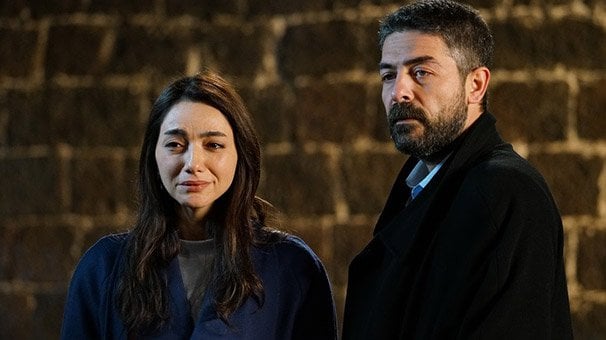 Sen Anlat Karadeniz'de Sinan Tuzcu ile dizideki partneri Öykü Gürman