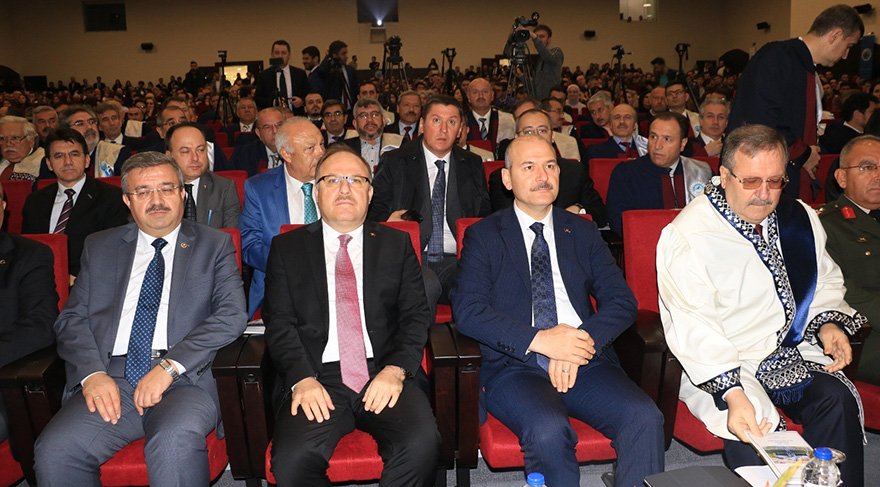 İçişleri Bakanı Süleyman Soylu, Afyon Kocatepe Üniversitesi 2018-2019 Akademik Yılı Açılış Törenine katıldı. Foto: İHA