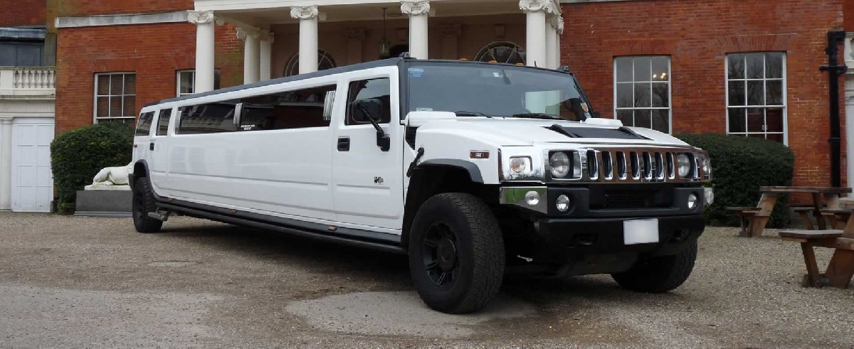 hummer-h2-limo-hire