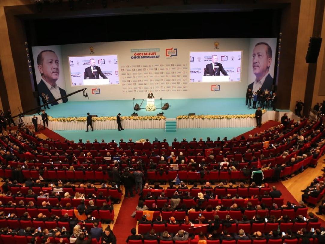 AKP'nin 40 adayından dördü eski bakan