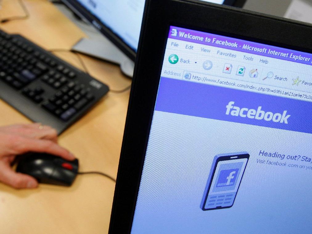 Facebook kullanıcılarına kötü haber... Binlerce mesaj sızdırıldı