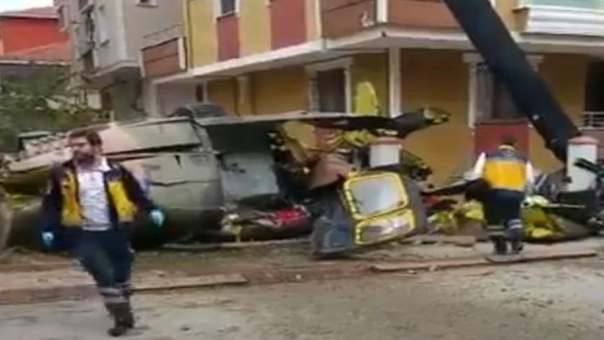 İstanbul'da askeri helikopter düştü: Dört asker şehit