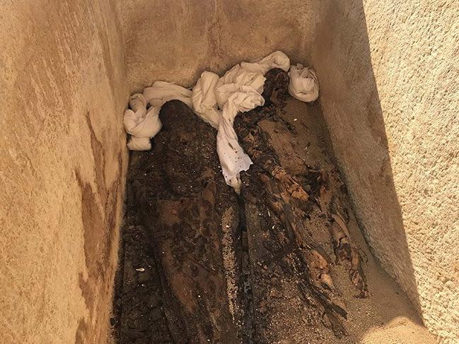 İznik'te bulunan lahitin içinden mumyalanmış 2 ceset çıktı