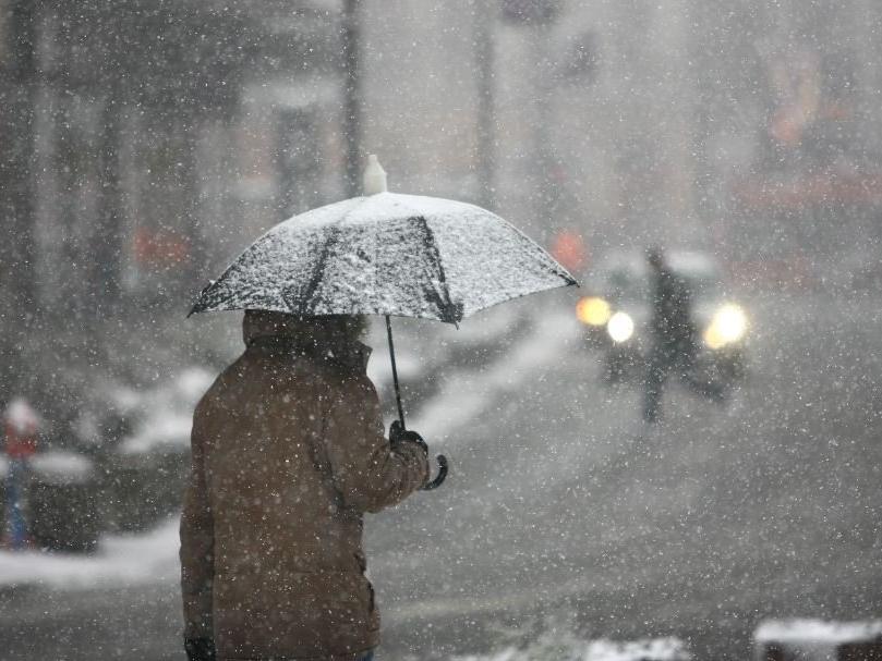 Meteoroloji'den kar ve yağmur uyarısı! İstanbullular dikkat!