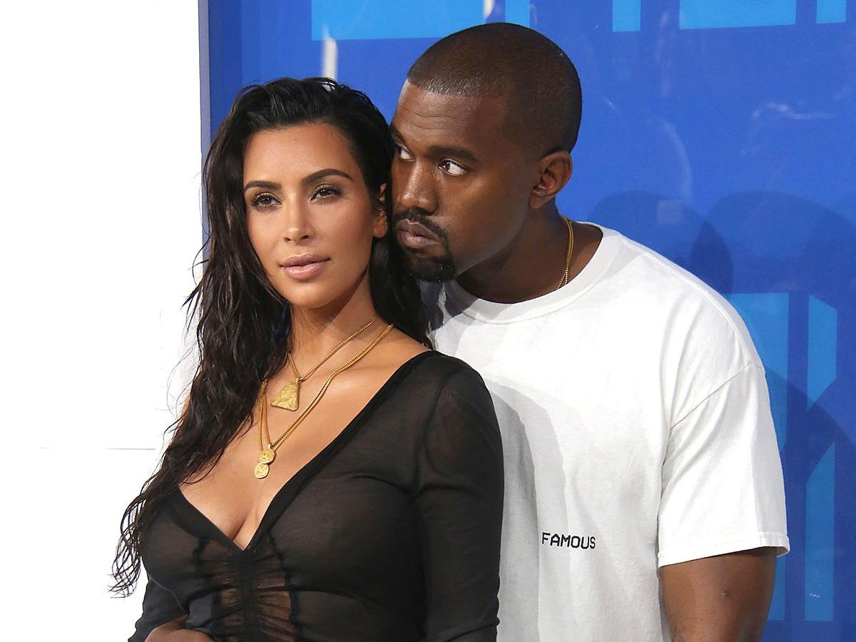 Kim Kardashian kocası Kanye West'i kokusundan tanıyor