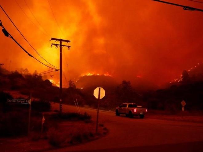 California tarihindeki en büyük orman yangını! Ölü sayısı 31'e yükseldi