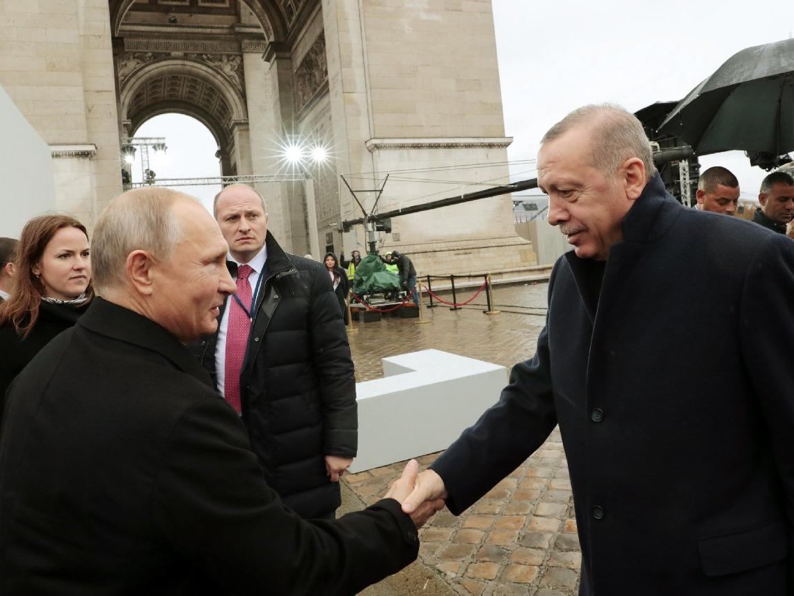 Erdoğan ve Putin’den samimi sohbet