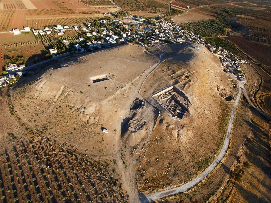 Türkiye-Suriye sınırında 4 bin yıllık zeytin fabrikası bulundu