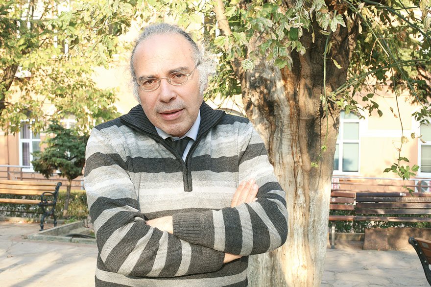 Onkolog Dr. Yavuz Dizdar