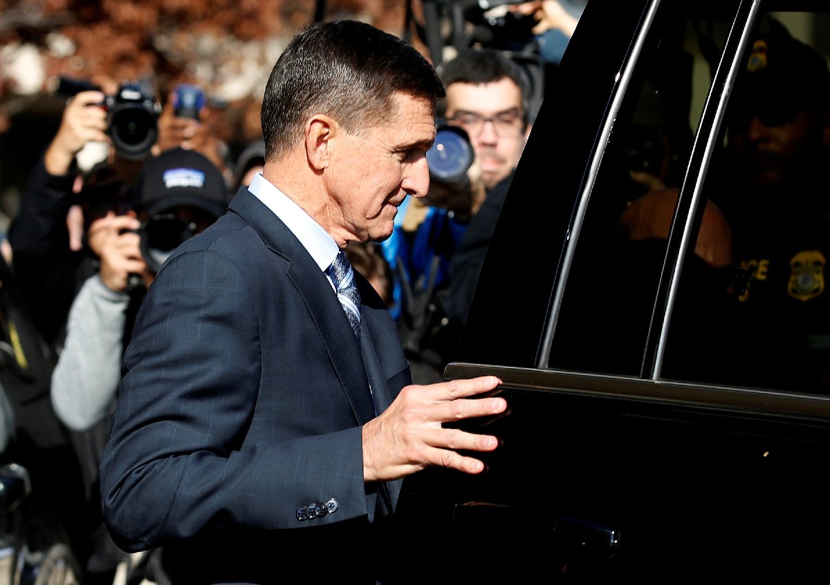 2016 Başkanlık Seçimi sırasında Trump'ı destekleyen Flynn, kısa bir süre Ulusal Güvenlik Danışmanı olarak görev almıştı.