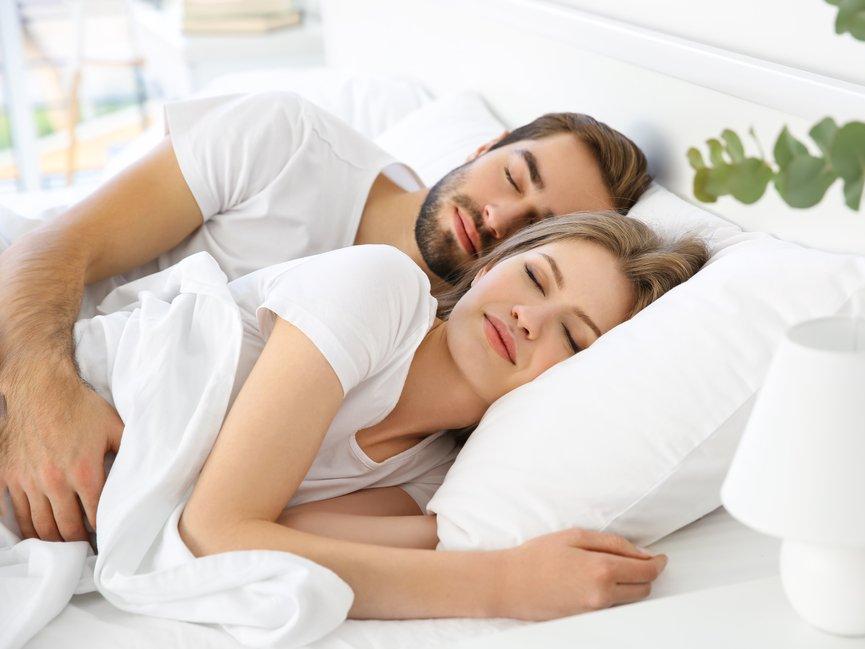 Daha rahat uyumanızı sağlayacak 15 yiyecek