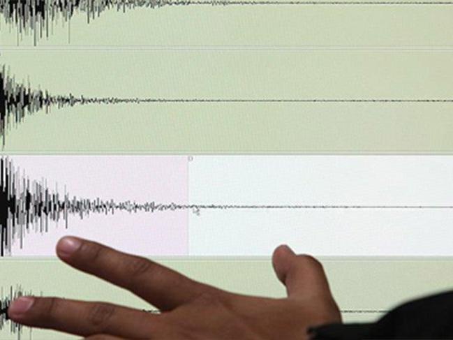 Endonezya'da 6,5 büyüklüğünde deprem