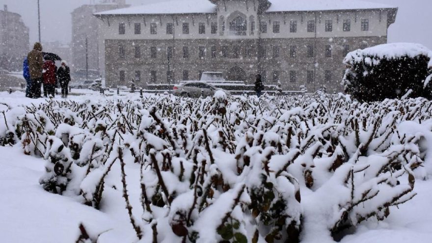 SivasâÄ±n o ilÃ§elerinde okullar tatil! Ä°Åte kar tatili ilan edilen ilÃ§elerâ¦