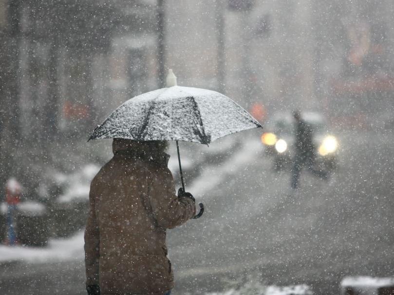 Meteoroloji'den hava durumu raporu: Kar ve yağmur tüm yurdu etkisi altına alacak!