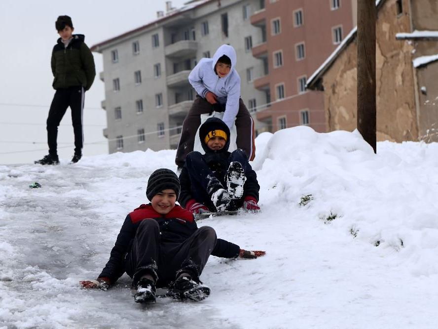 Elazığ'da okullar tatil mi? 28 Aralık Elazığ kar tatili için valilik açıklaması!