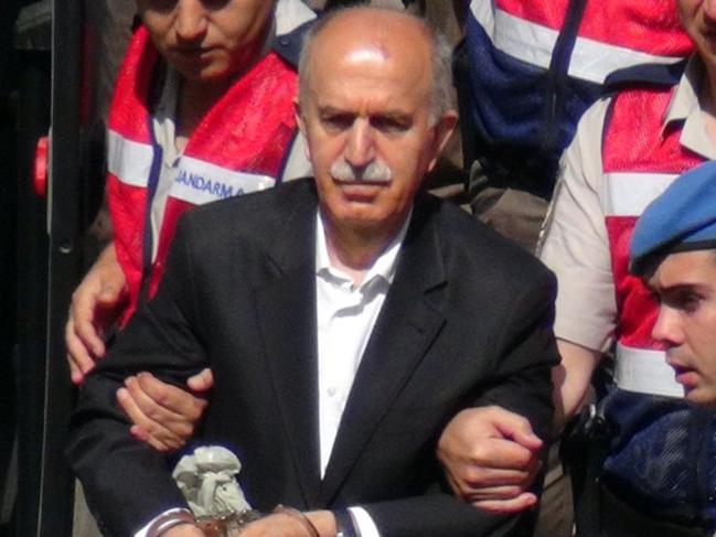 Eski Bursa Valisi Şahabettin Harput'a FETÖ'den 6 yıl 3 ay hapis