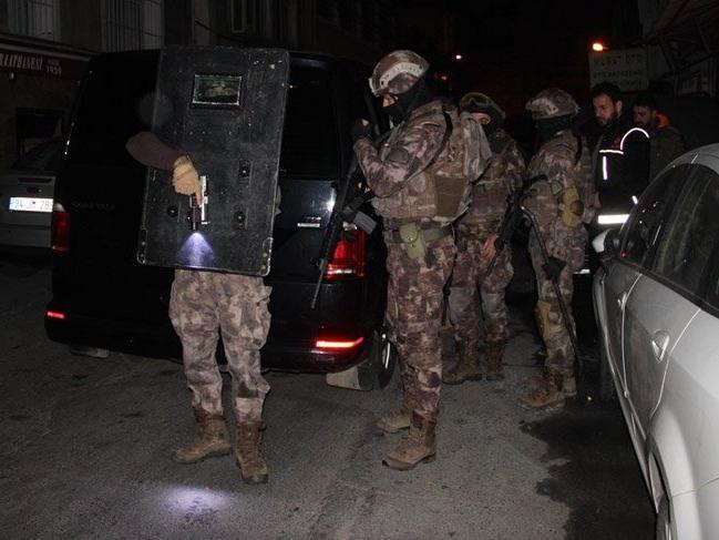 İstanbul'da 19 ilçede IŞİD operasyonu