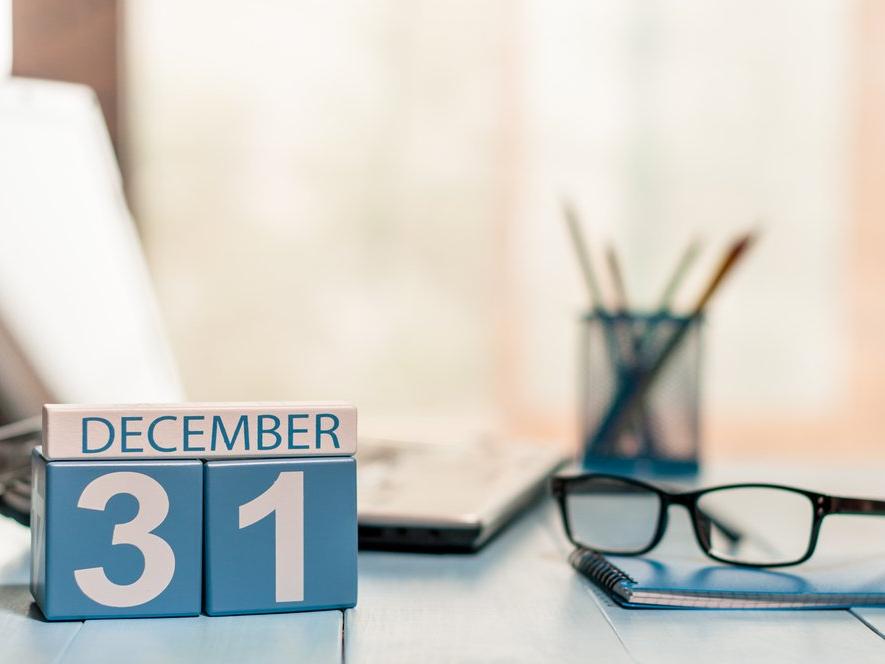 Yarın okullar tatil mi? Hastaneler, PTT, eczaneler, kargolar ve bankalar açık mı? 31 Aralık 2018 Pazartesi resmi tatil mi?