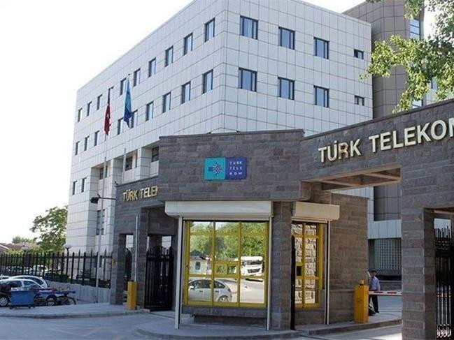 Türk Telekom Yönetim Kurulu'nda flaş istifalar!
