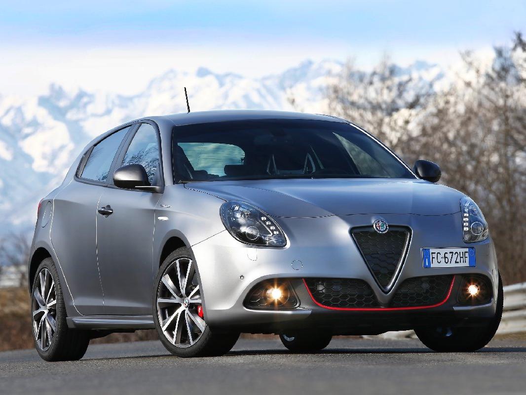 Alfa Romeo'dan yeni yıl kampanyası!