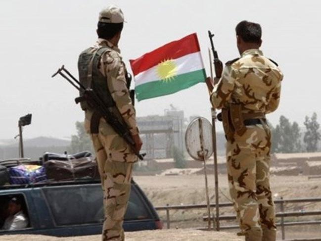 Irak'ta merkezi yönetim ile Bölgesel Kürt Yönetimi arasında bayrak krizi