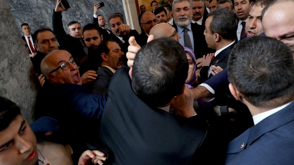 Son dakika.. Meclis'te kavga! AKP’li ve HDP’li vekiller birbirine girdi