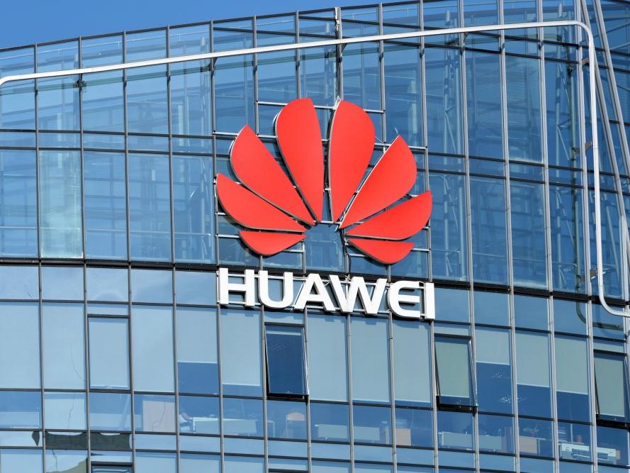 Polonya iki Huawei yetkilisini casusluktan tutukladı