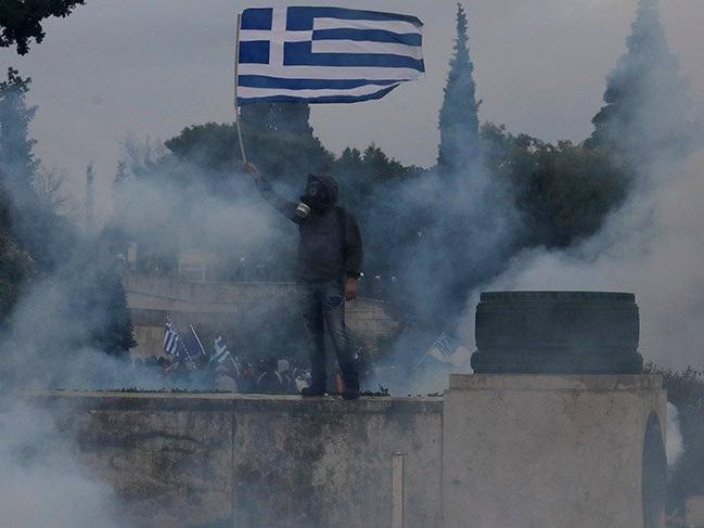 Yunanistan'ın başkentinde sokaklar karıştı