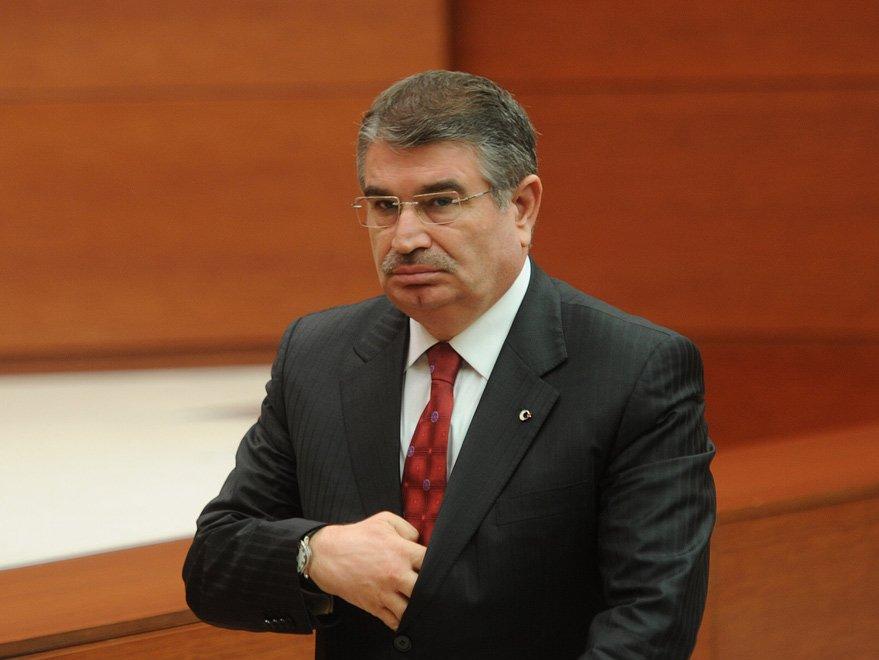 AKP'li eski bakan İYİ Parti'den aday oldu!