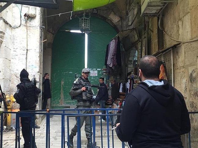Kudüs'te gerilim: Mescid-i Aksa kapılarını önce kapadılar sonra açtılar