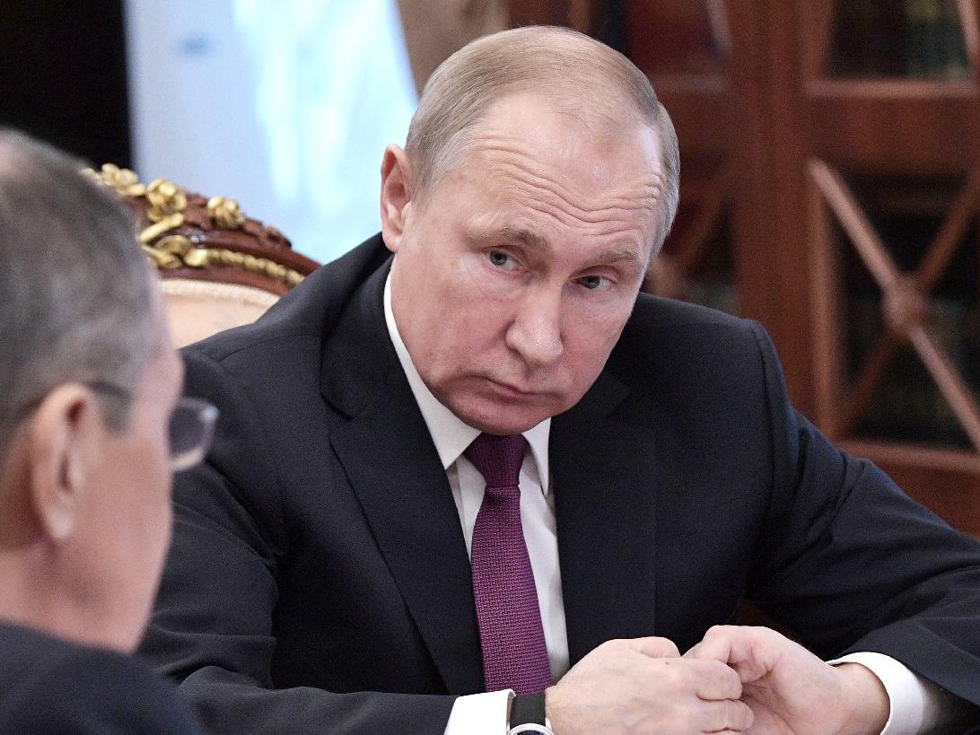 Putin'den füze hamlesi: Biz de çekiliyoruz
