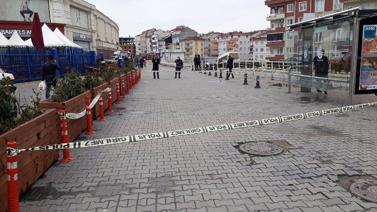 İstanbul'da AVM önünde silahlı saldırı 